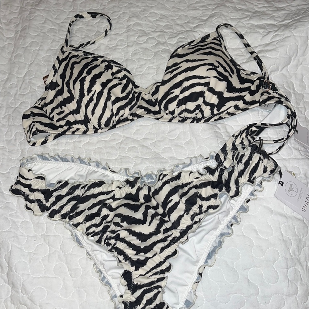 Zebra underwire bathing suit